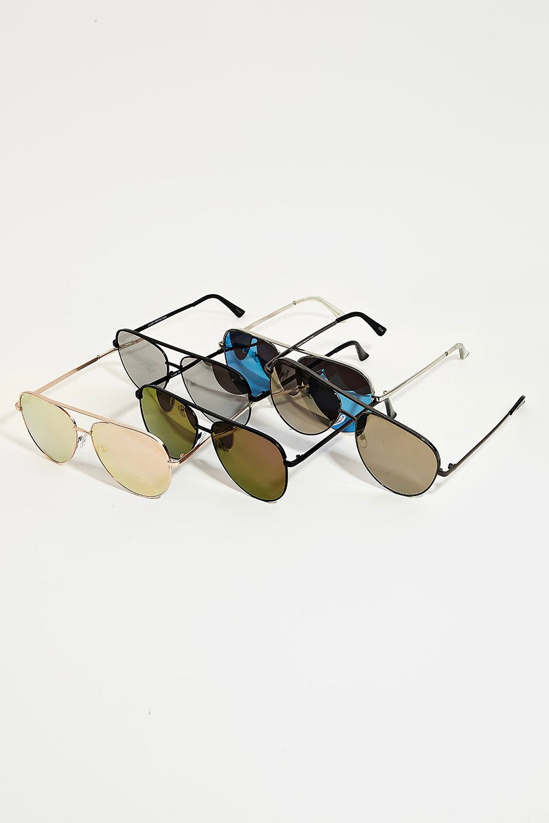 Avie Sunnies